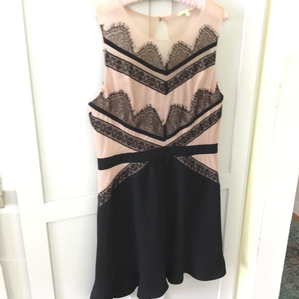 Eyelash Lace Dress 🖤