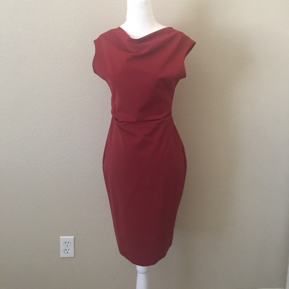 Zara fitted dress. Size M. Red.