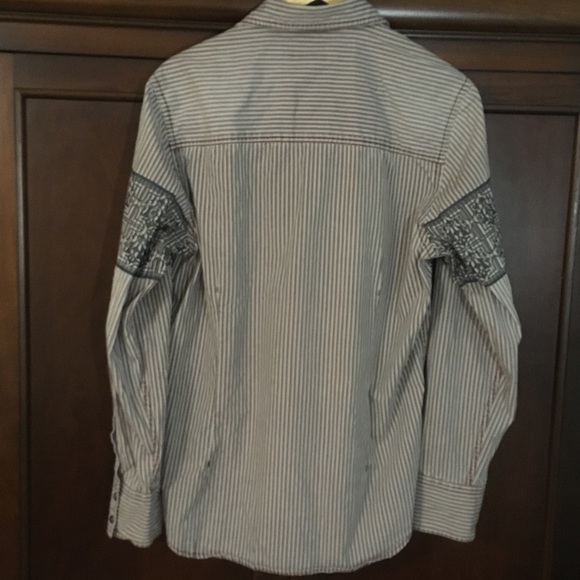 Kenneth Cole long sleeve dress shirt - Picture 2 of 5