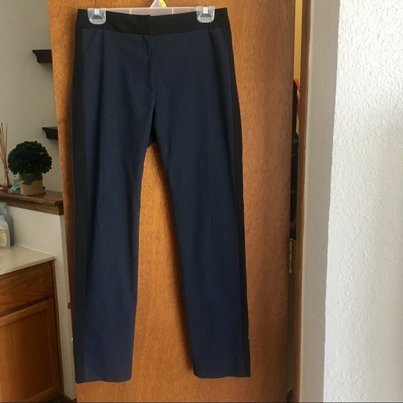 Side stripe navy blue pants from Gianni Bini - Picture 3 of 5