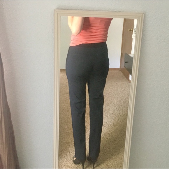 Side stripe navy blue pants from Gianni Bini - Picture 4 of 5