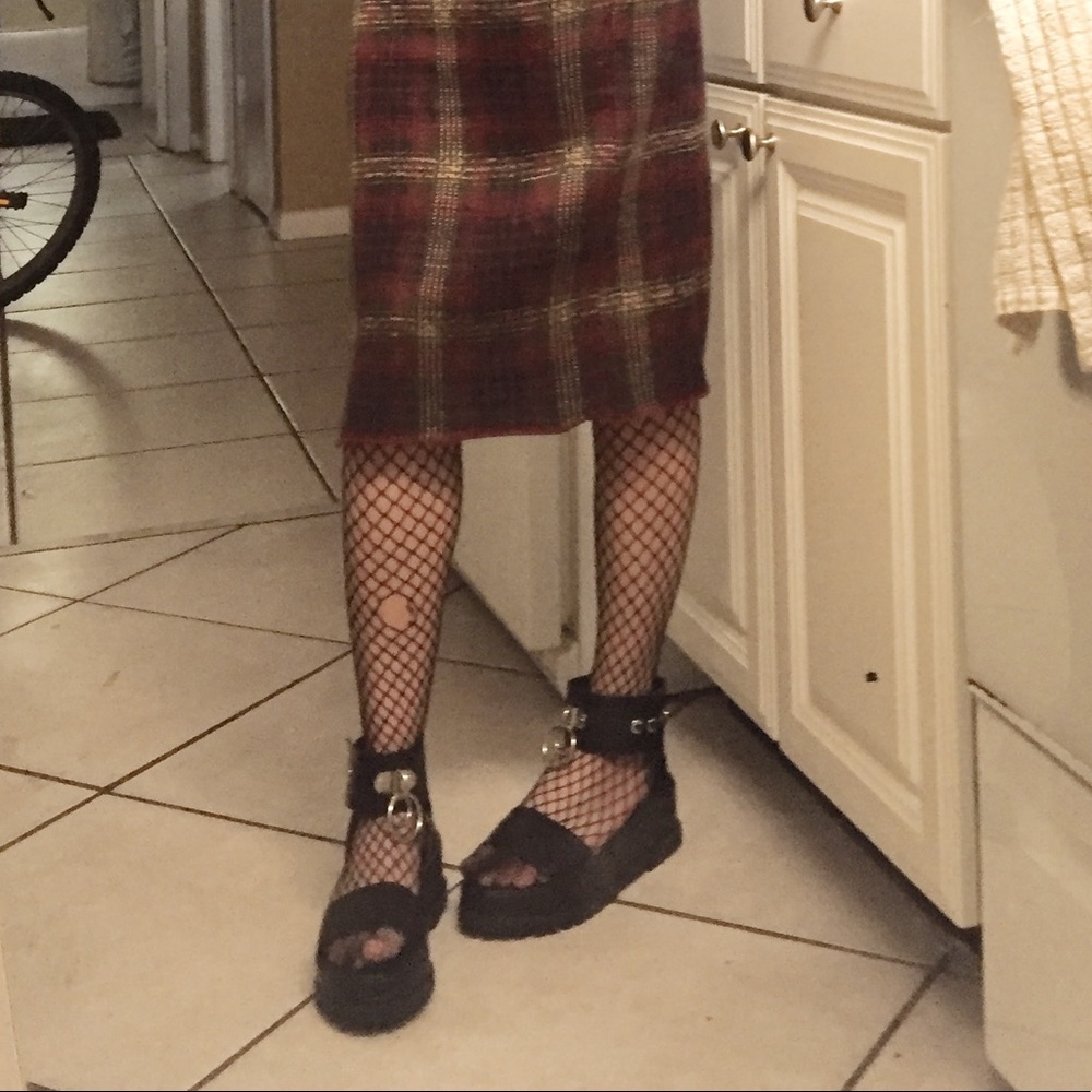 Unif Vault Sandals