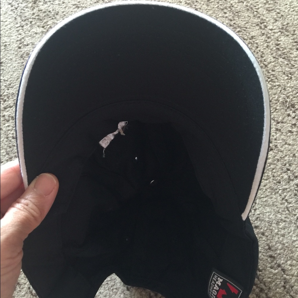 Bmw Performance Hat - image 3