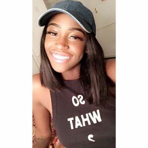 Meet your Posher, Sadé