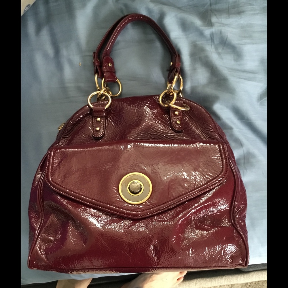 Badgley Mischka burgundy patent leather handbag