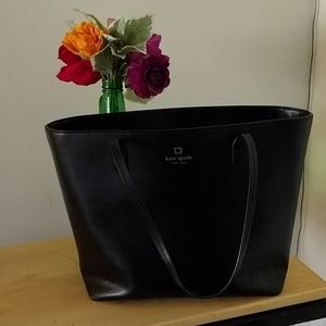 Kate spade tote MUST GO!!!
