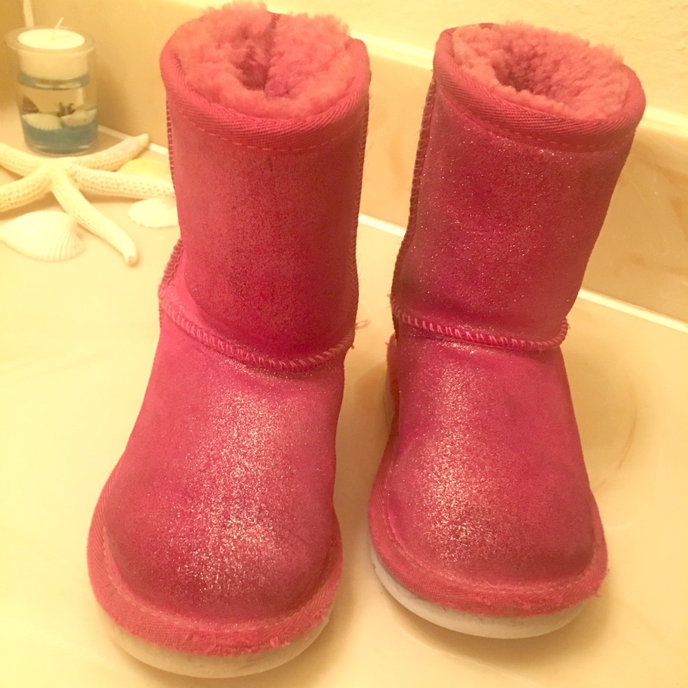 Toddler UGG sparkle boots