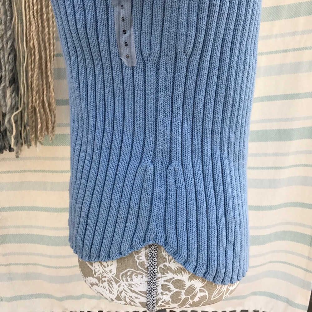 🦄GAP turtleneck🦄 - Picture 7 of 7