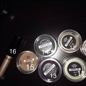 Bare & Minerals , 4 for 10$ or All for 60$ ✨💖