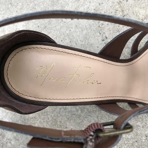 ❌ SOLD - Marc Fisher Platform Sandals - Picture 5 of 5