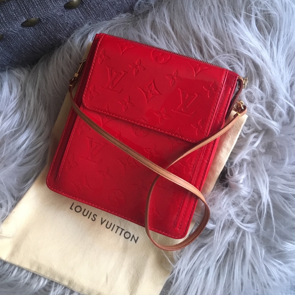 S O L D Louis Vuitton Mott bag