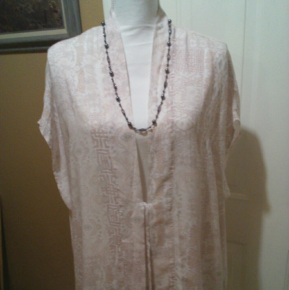 🌺 NWT Victoria's Secret Short Kimono Robe