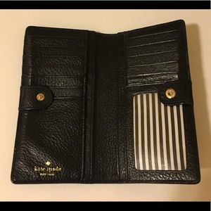 Kate Spade cobble hill Stacy wallet