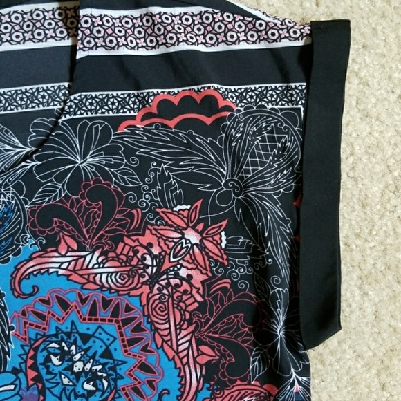 Forever 21 Contemporary | Short Sleeve Print Dress - Picture 3 of 5