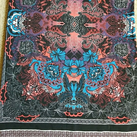 Forever 21 Contemporary | Short Sleeve Print Dress - Picture 5 of 5