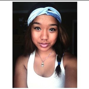 Meet your Posher, Mari