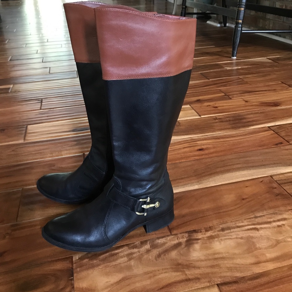 Joan and David leather riding boots. Size 8M
