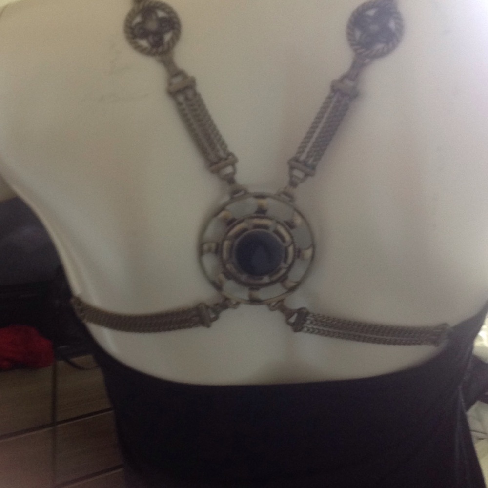 🛍🥰. SHOP & SUPPORT A GOOD CAUSE!