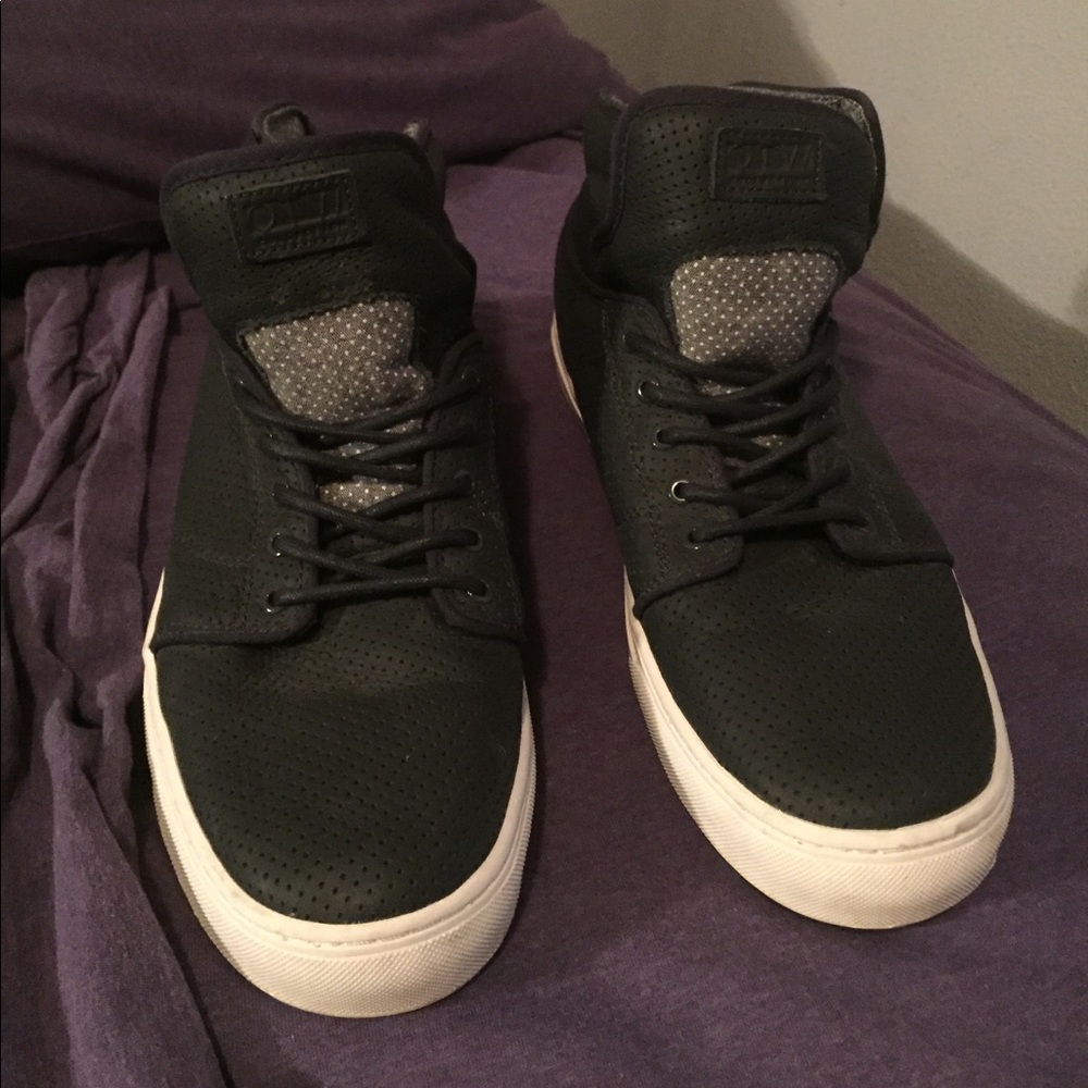 Vans alomar