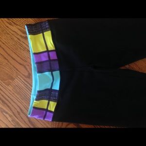 LULULEMON Wunder Under Reversible Flared pants