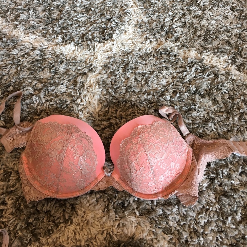 Victoria Secret bra