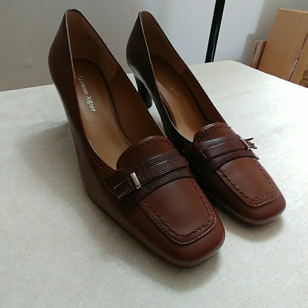 Etienne Aigner Brown Heels