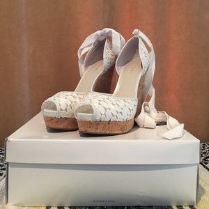 Nine West White Lacey Esapdrilles
