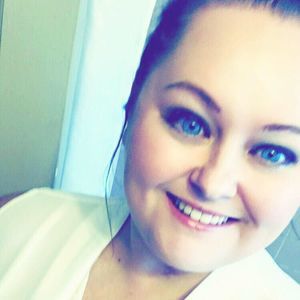 Meet your Posher, Melanie