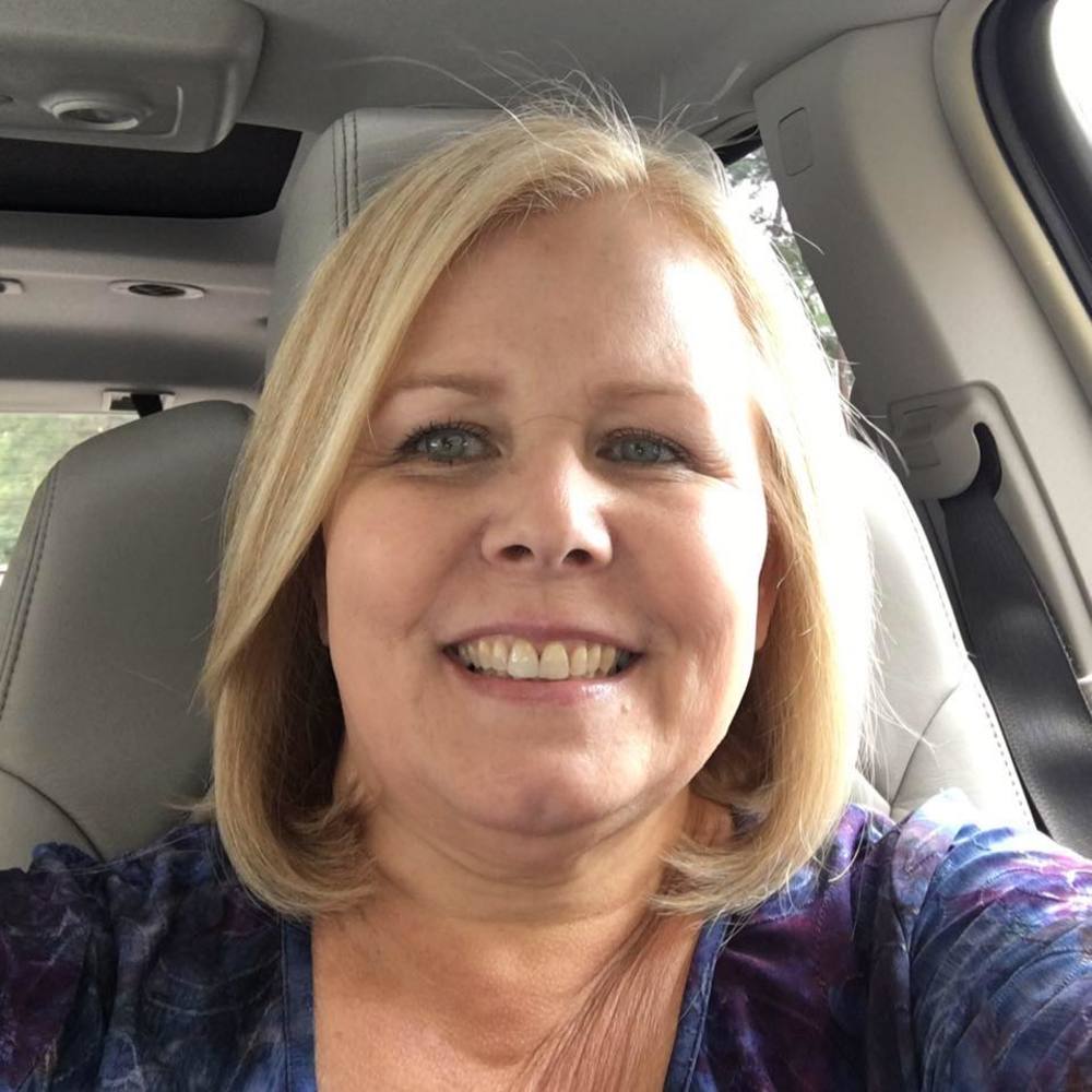 Meet your Posher, Stephanie