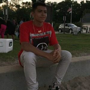 Meet your Posher, Roberto