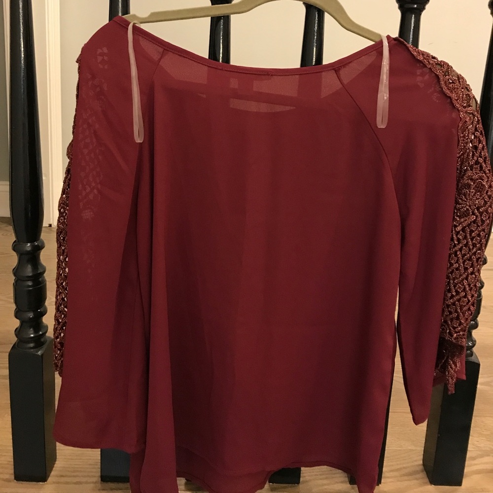 Maroon blouse with gold lace detail NWT - Picture 4 of 5