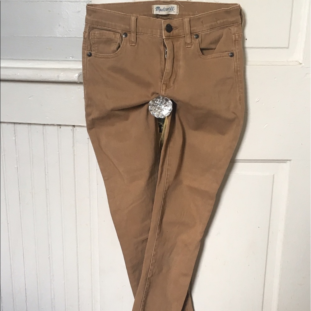 Buttery soft tan Madewell high-risers, 24