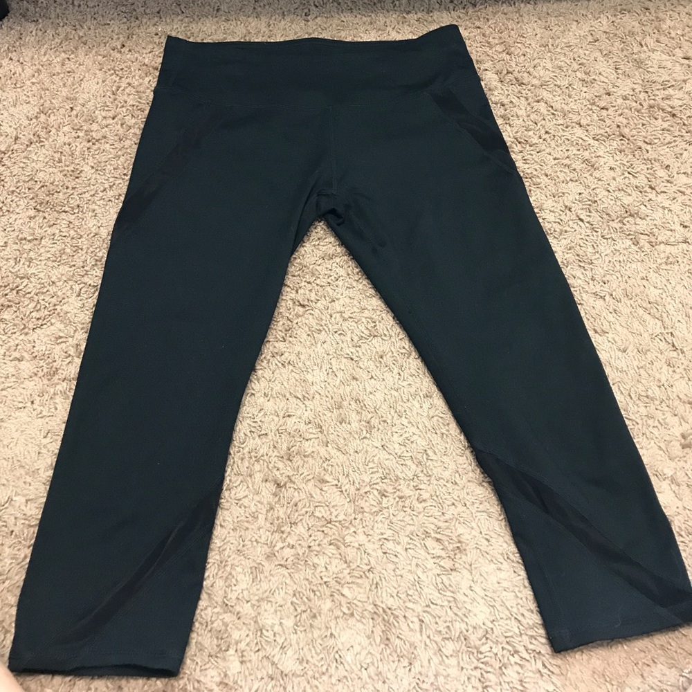 Black Crop Fabletics Leggings with Mesh Details