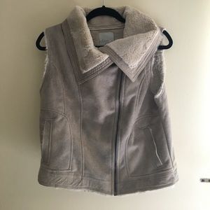 Olive & Oak faux suede/fur vest