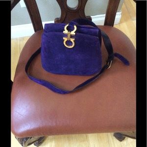 RARE SALVATORE FERRAGAMO Gancini Shoulder purse