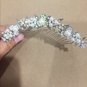 Wedding pearl head piece