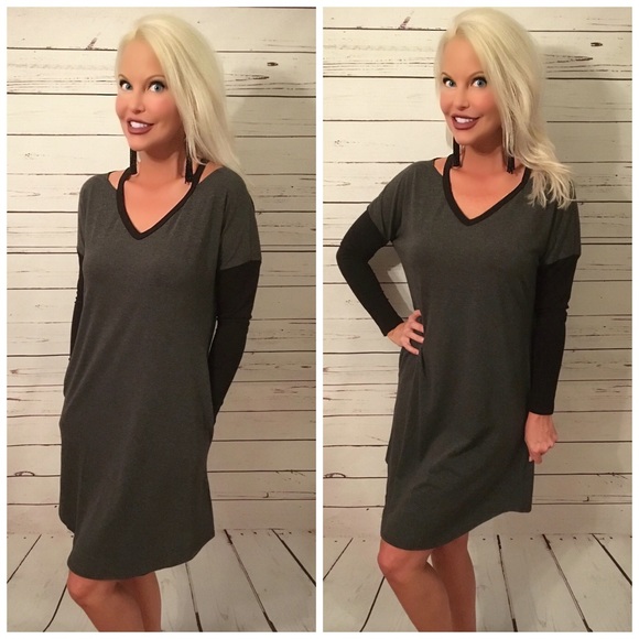 Last 1!  Colorblock Pocket Dress - Picture 2 of 3