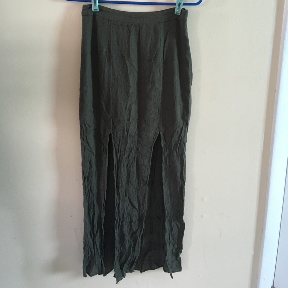 American Eagle Maxi skirt