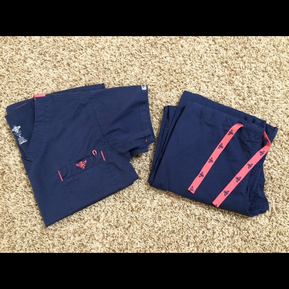 Med Couture Scrub Set - SMALL