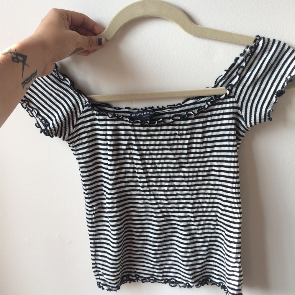 Brandy Melville sleeveless top