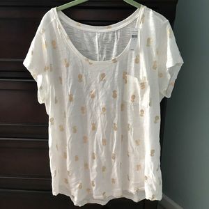 NWT Gap Pocket T
