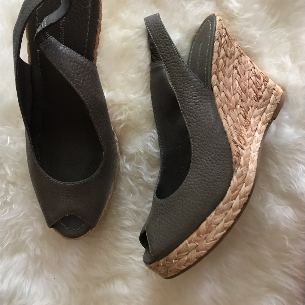 Banana Republic Leather Wedges