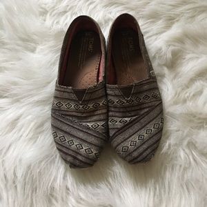 Women's toms