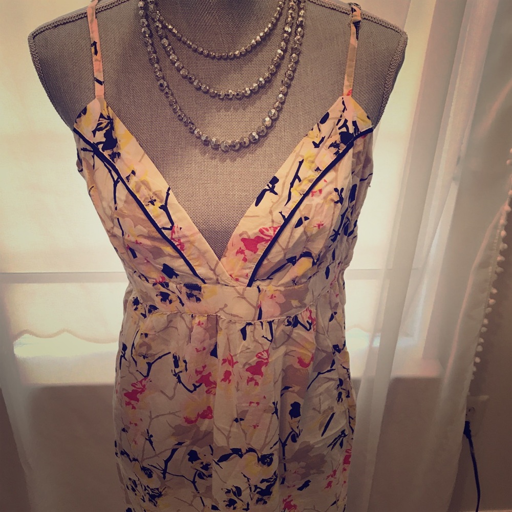 H & M white floral dress size 14 pink black new