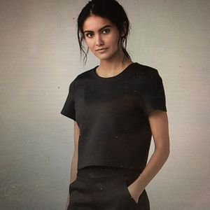 Lululemon Shaped Short Sleeve Size 6