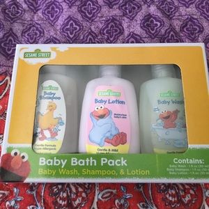 Baby cleansing travel pack