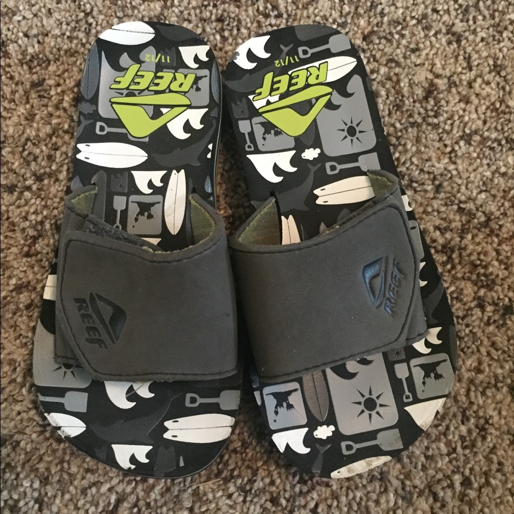 Reef slides size 11/12
