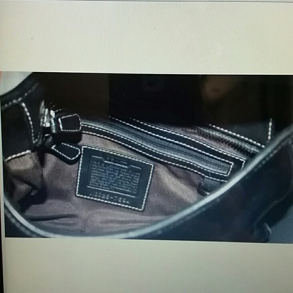 Coach Bag Vintage Black leather Buckle Flap shoulder bag purse Medium - Picture 8 of 16