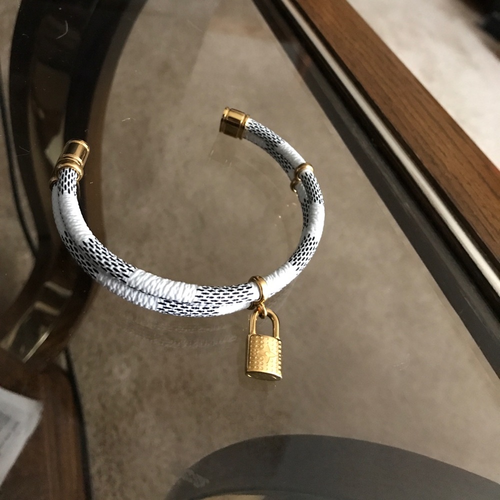 louis vuitton damier azur bracelet