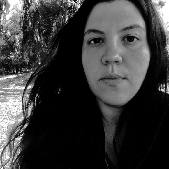 Meet your Posher, Sabrina - Picture 1 of 1